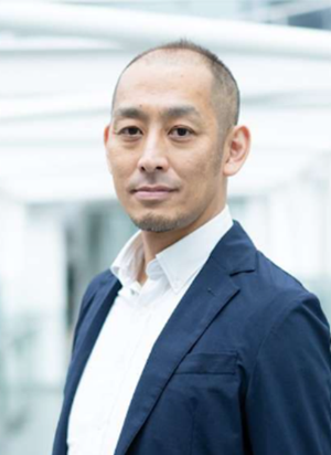 大角 知也
